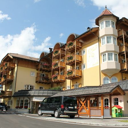 亚林培拉托雷小木屋酒店 Madonna 外观 照片