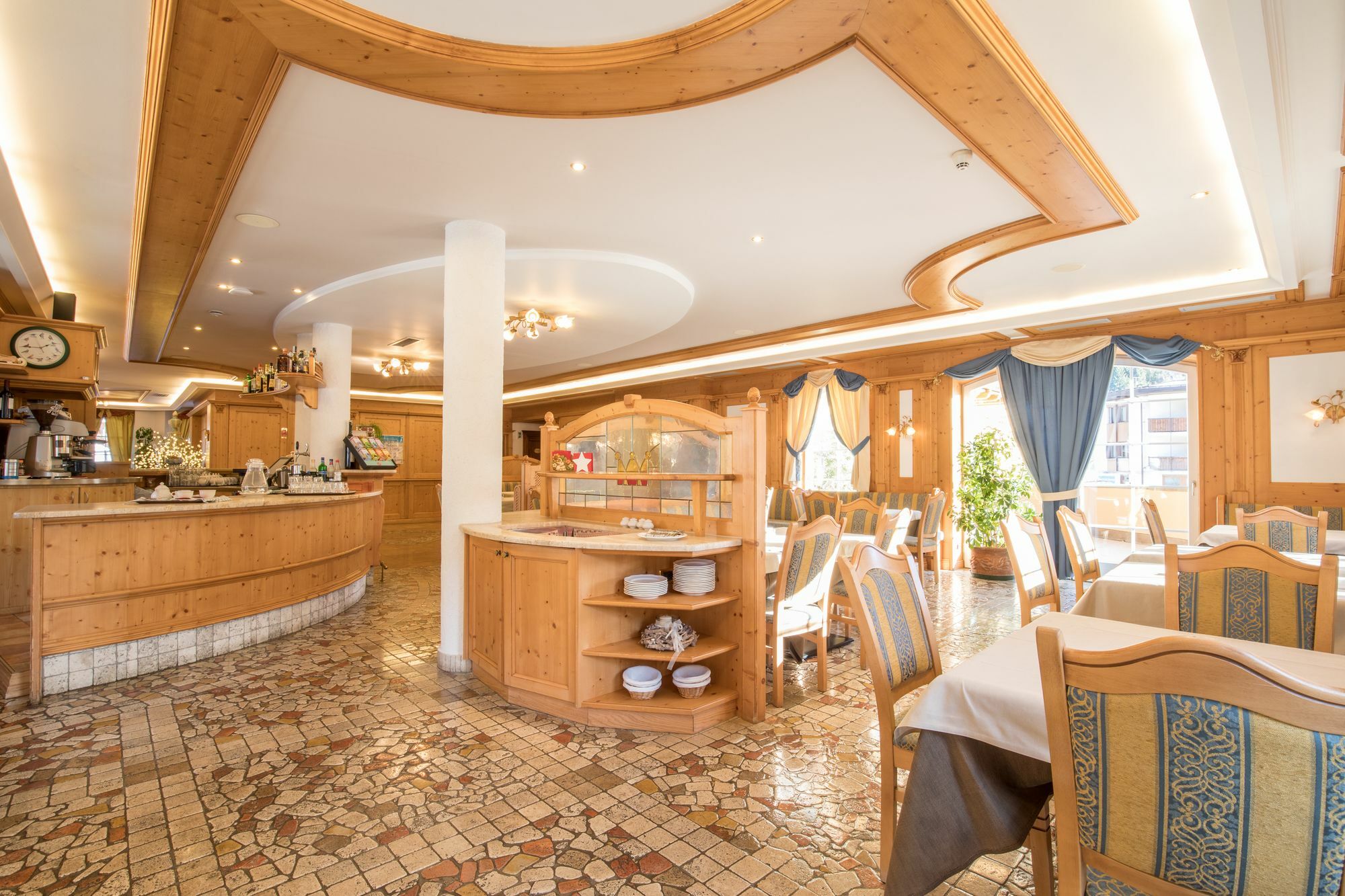 亚林培拉托雷小木屋酒店 Madonna 外观 照片